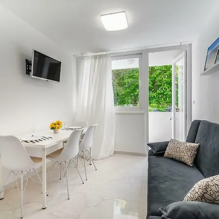 Apartament Nikola *